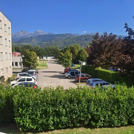 Dans Pour Location Courte Duree Et Etudiants Parking Gratuit