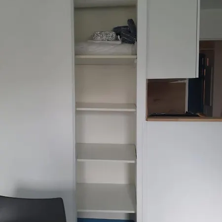 Dans Pour Location Courte Duree Et Etudiants Parking Gratuit 公寓 日尔